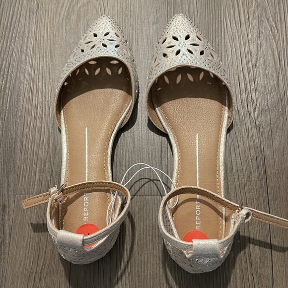 Report Reisling Champagne Ankle Strap Shoes NEW - Picture 5 of 7